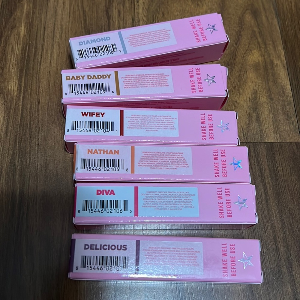 Jeffree star boxes